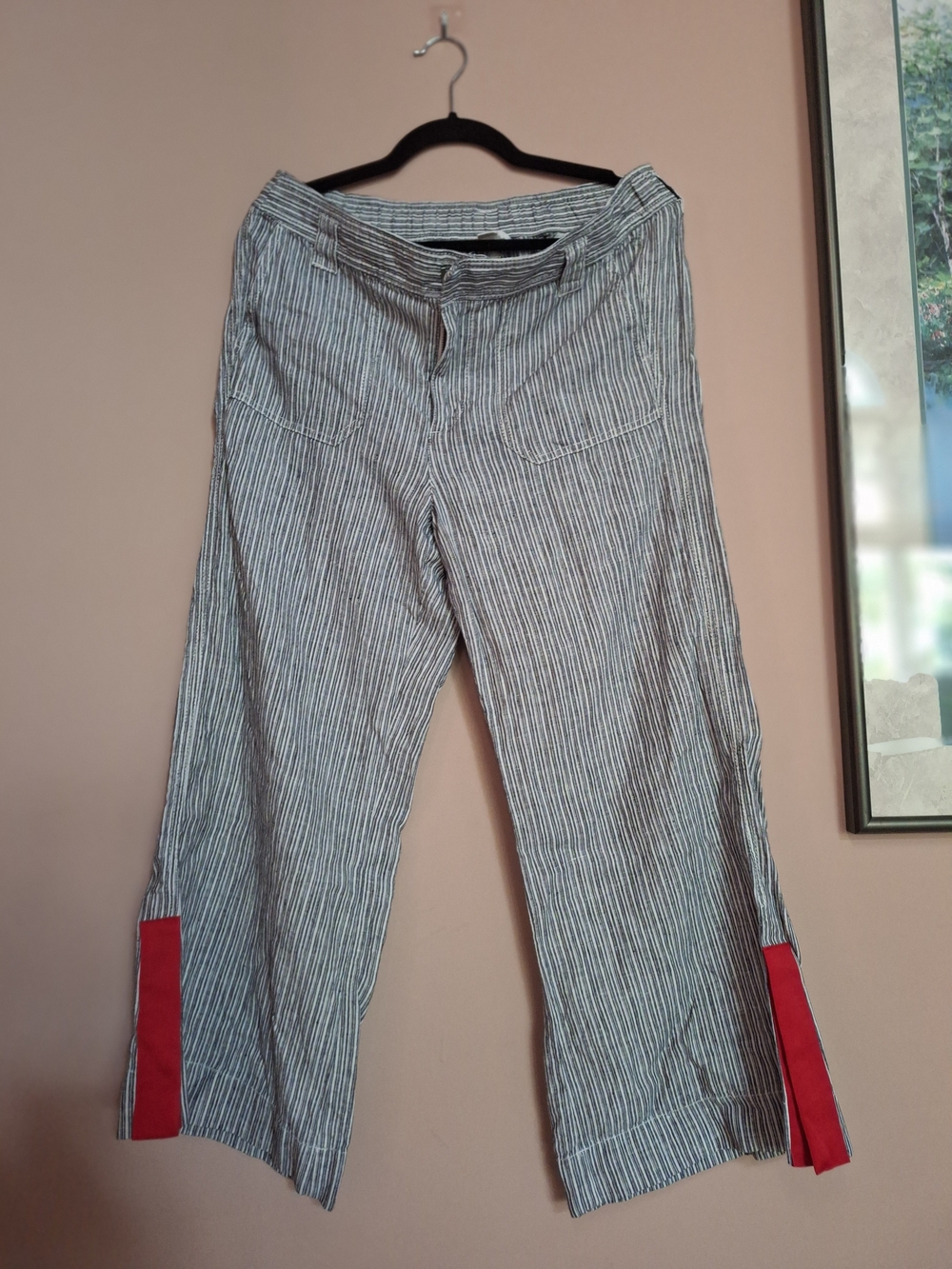 % Linen Gray Pinstripe Wide-Leg Pants with Red Trim
